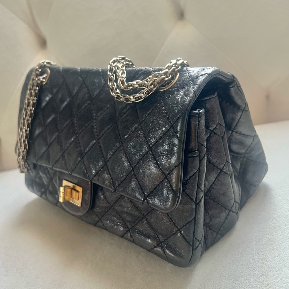 Chanel Metallic Chain Shoulder Bag - Picture 2 of 7